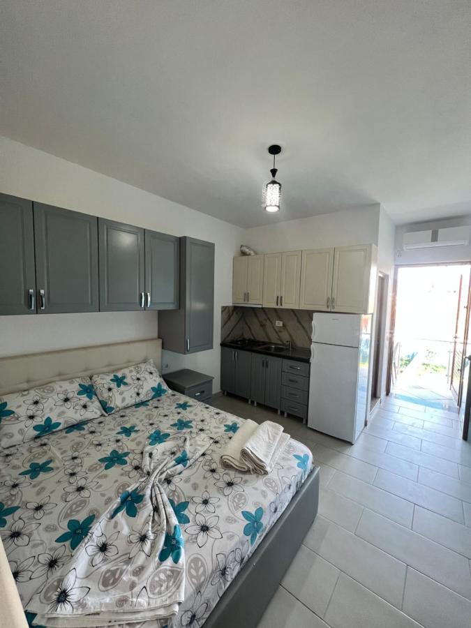 Apartament Kamberi & 2 Velipojë